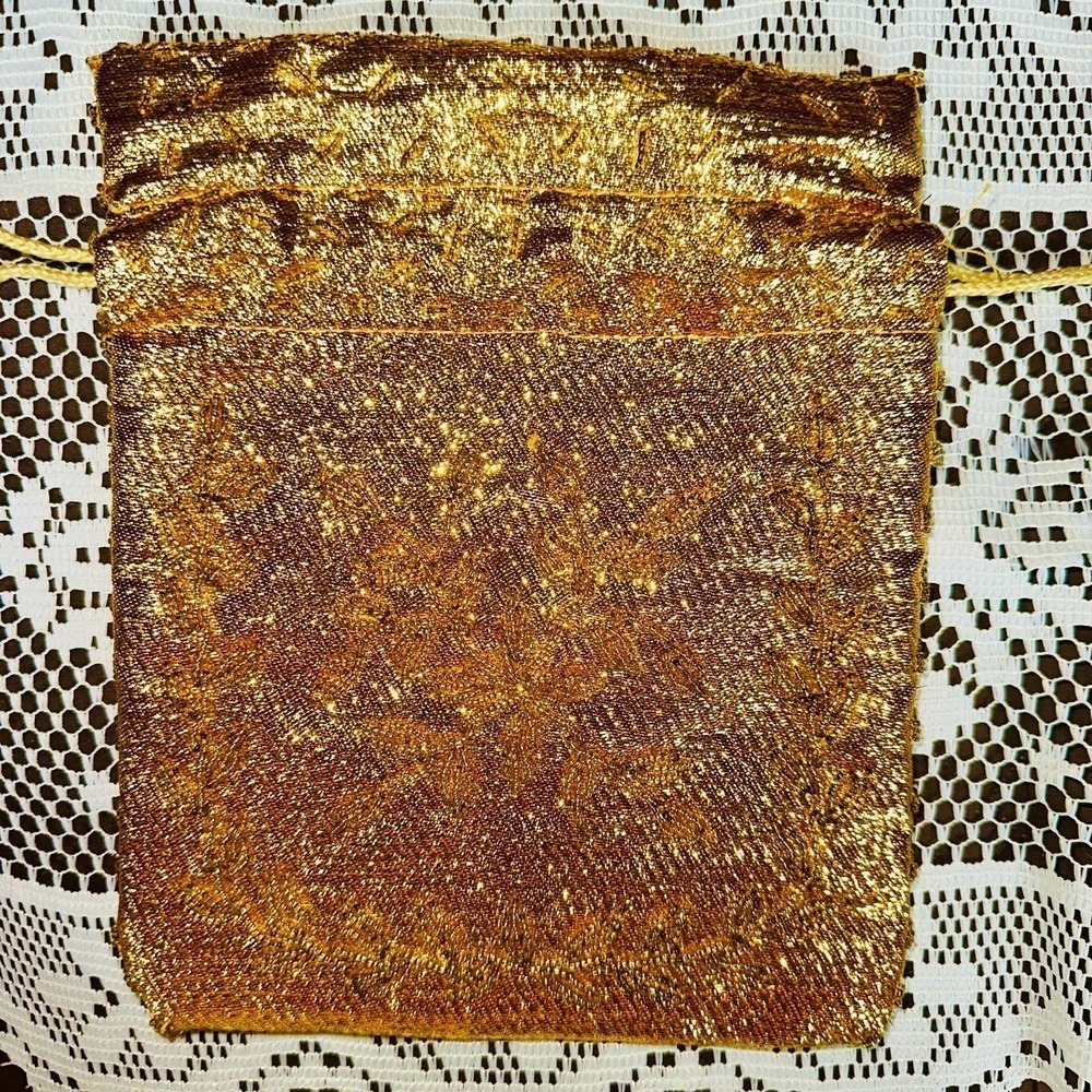 Pristine Vintage 1950s Gold Hong Kong Hand Beaded Drawstring Purse